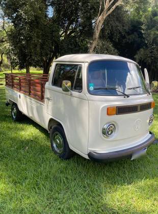 VOLKSWAGEN KOMBI 1.6 PICK-UP CS 8V ÁLCOOL 2P MANUAL